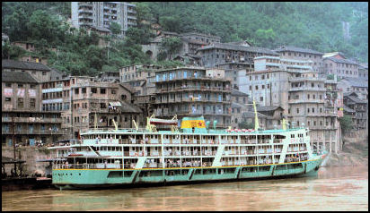 20080313-trans-Yangzi-boat Nolss.jpg